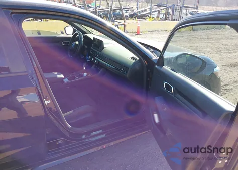 2023 Honda Civic Sport z USA, uszkodzony, nr VIN 2HGFE2F53PH524969